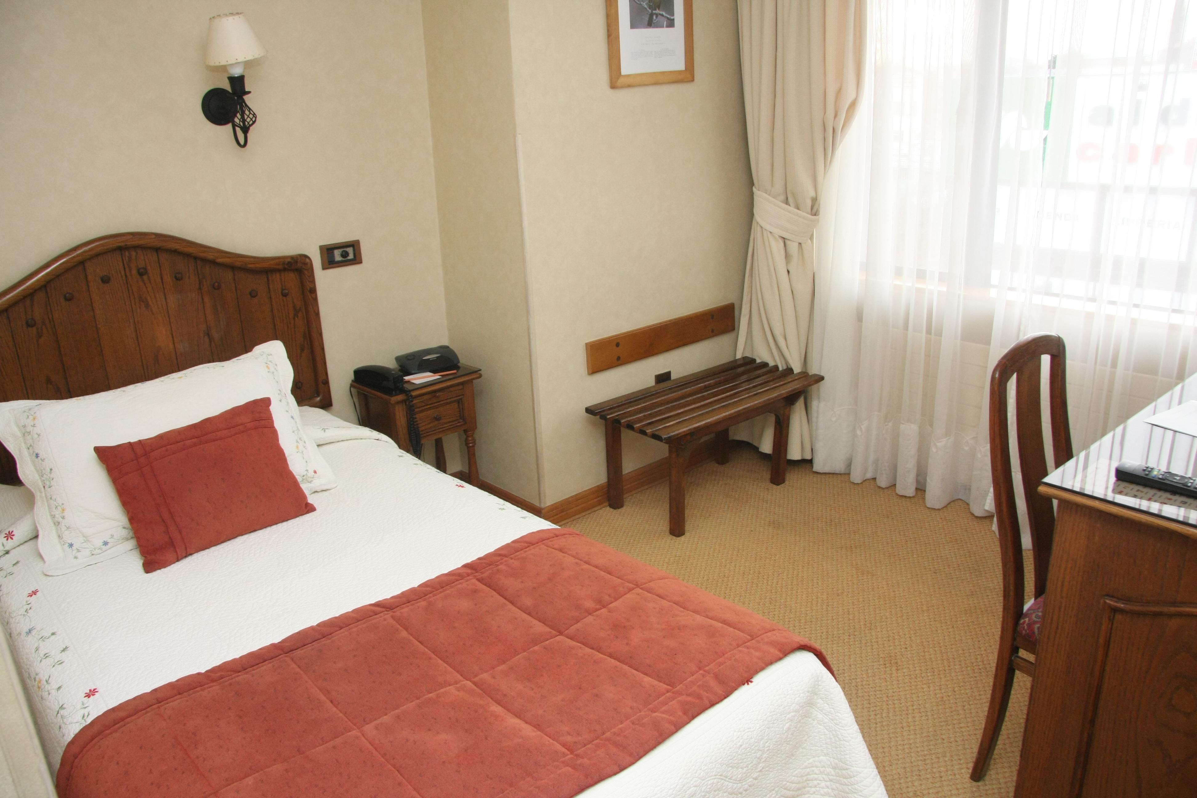 Hotel Finis Terrae Punta Arenas Exterior photo