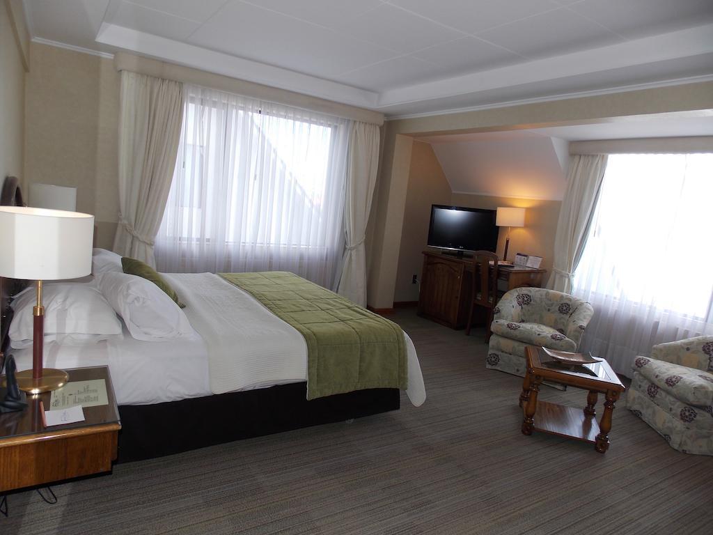 Hotel Finis Terrae Punta Arenas Exterior photo