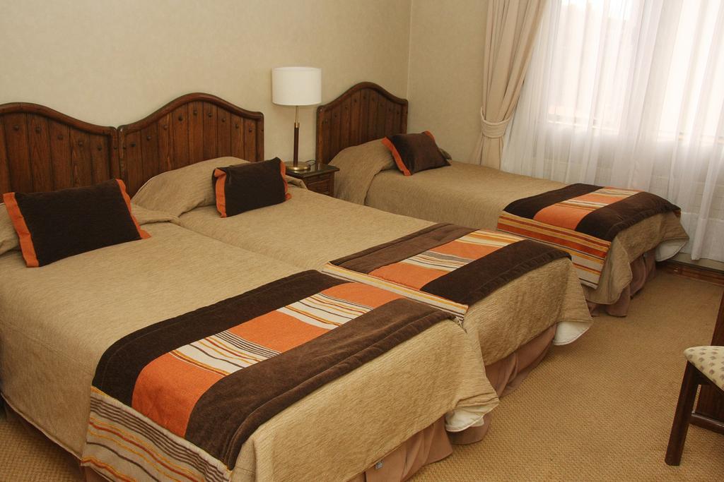 Hotel Finis Terrae Punta Arenas Exterior photo