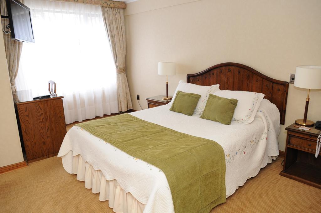 Hotel Finis Terrae Punta Arenas Exterior photo