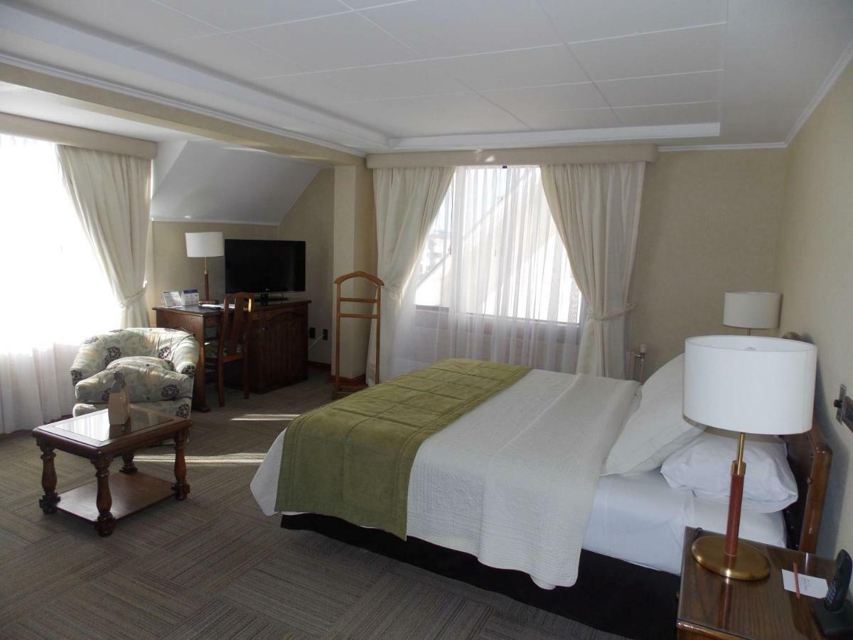 Hotel Finis Terrae Punta Arenas Exterior photo